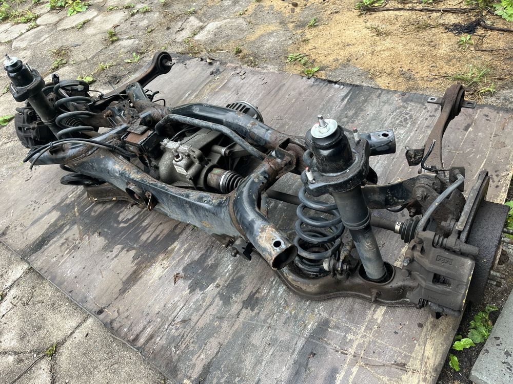 Kompletne zawieszenie tył dyfer DiD Mitsubishi outlander II c-crosser