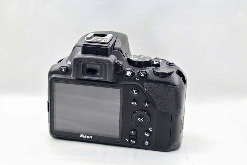 Nikon D3500 korpus stan bdb