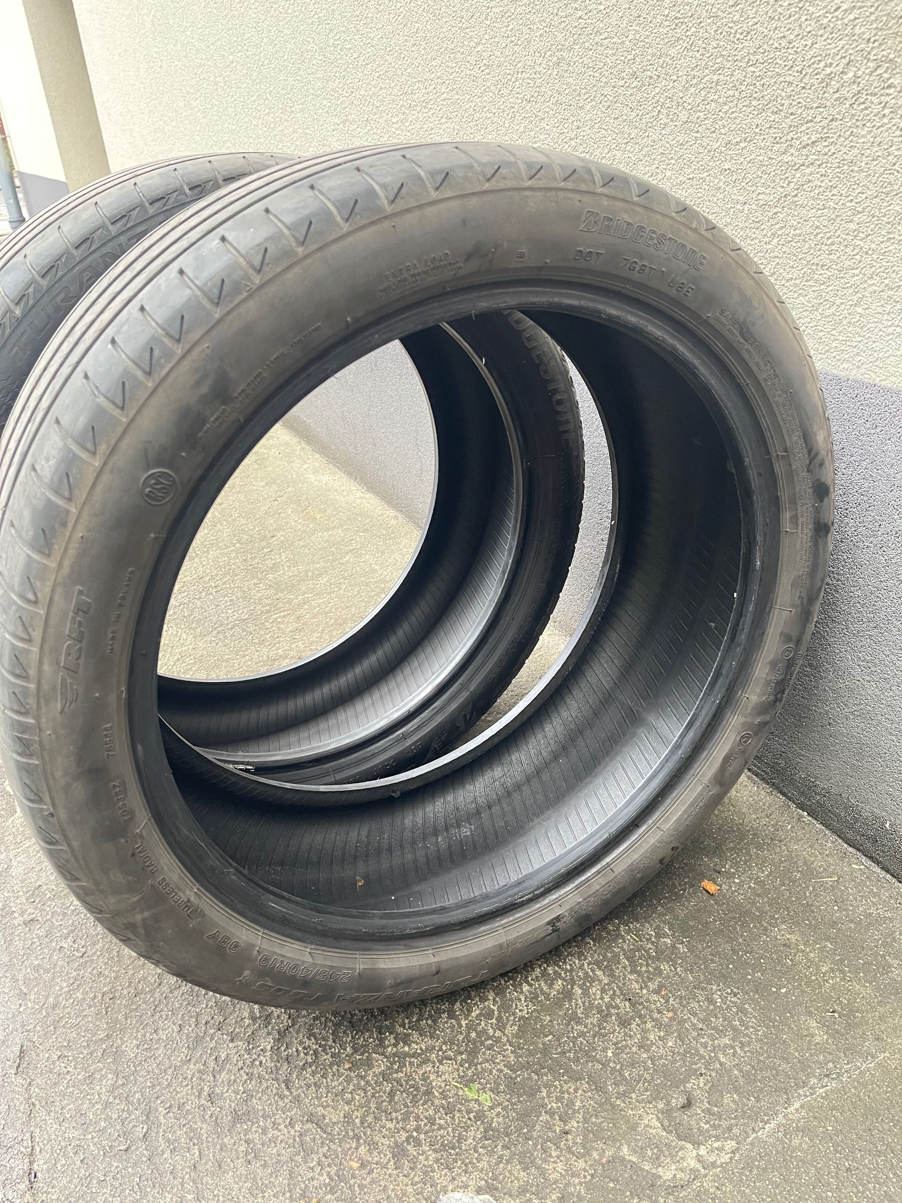 Bridgestone 2szt  245/40 r19 2019 r