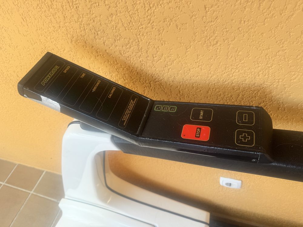 Passadeira profissional powerjog G100 nao trabalha pecas