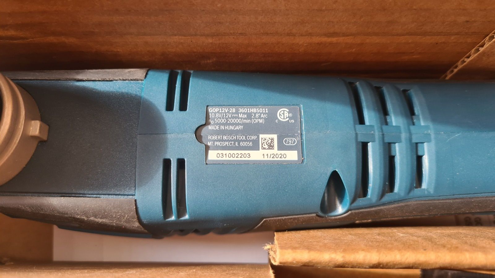 Багатофункціональний інструмент, реноватор Bosch GOP12V-28, 12V