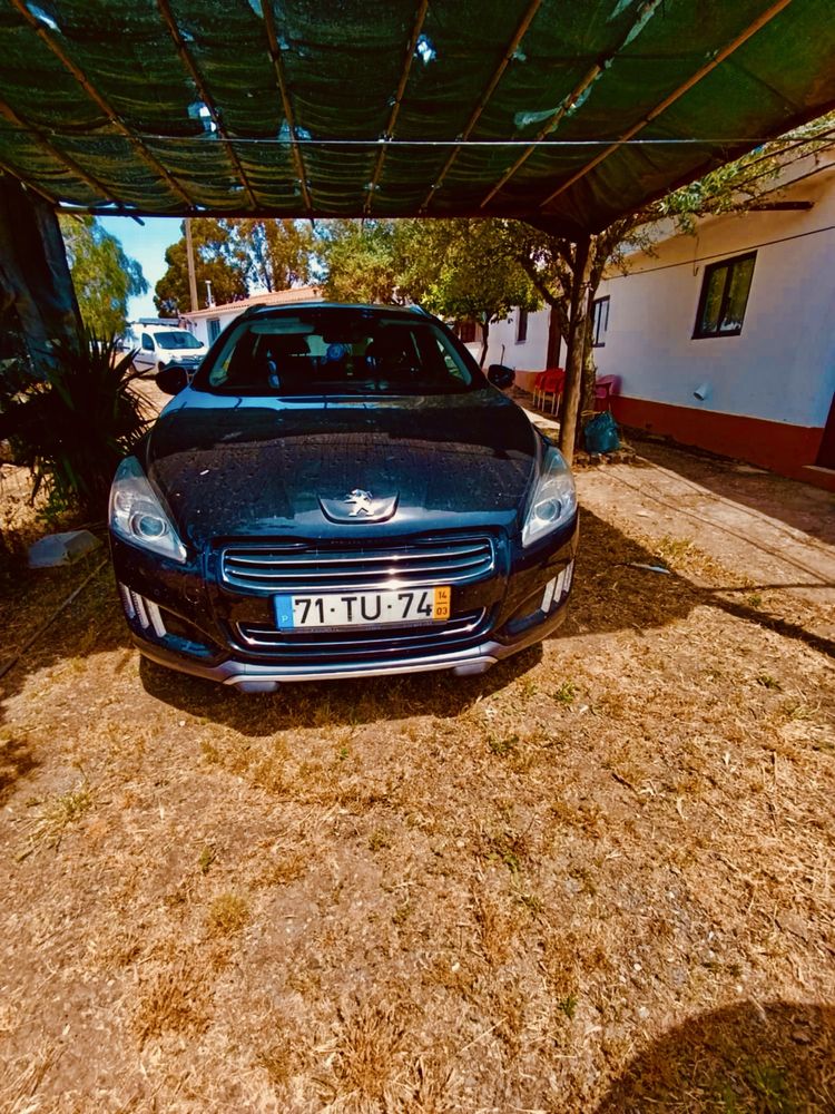 Peugeot 508 RXH Híbrido 200cv – 2014 | 220.492 km | Muito Bom Estado