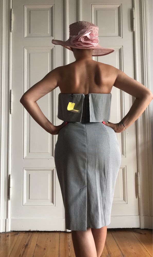 Karen Millen elegancka suknia ołówkowa odkryte ramiona 42 nowa