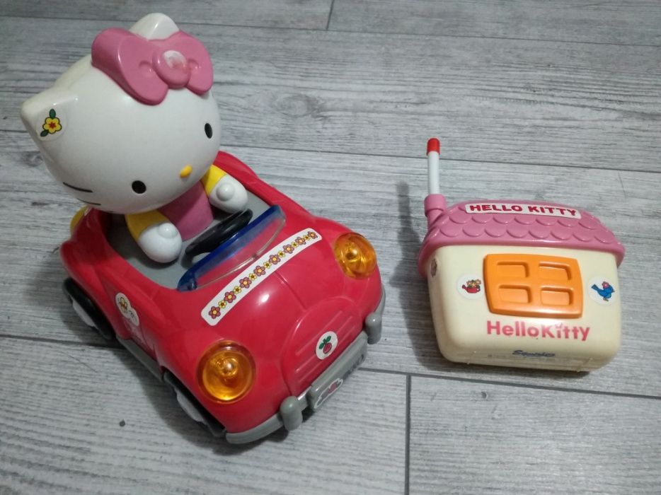 Hello Kitty pojazd sterowany, pojazd jest bez baterii