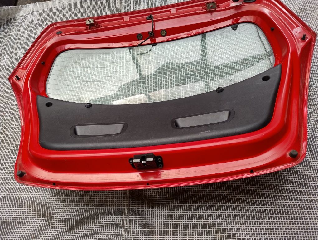 Hyundai i20 klapa bagażnika kompletna 08-12 r. kluczyk kod koloru BH