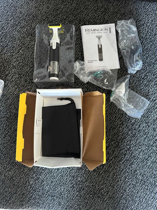 Тример для бороди та вусів Remington Omniblade Face HG2000