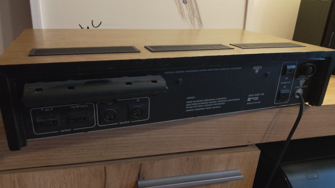 Amplituner unitra Aida AWS 105