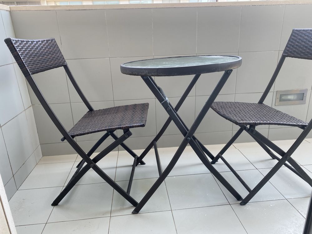 Mesa e Cadeiras Exterior