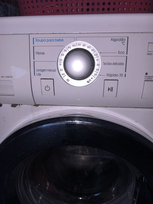 Máquina de lavar roupa LG 7kg