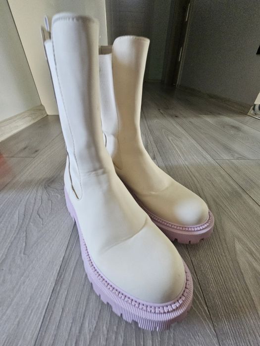 Beżowe botki wiosna/jesień r.40