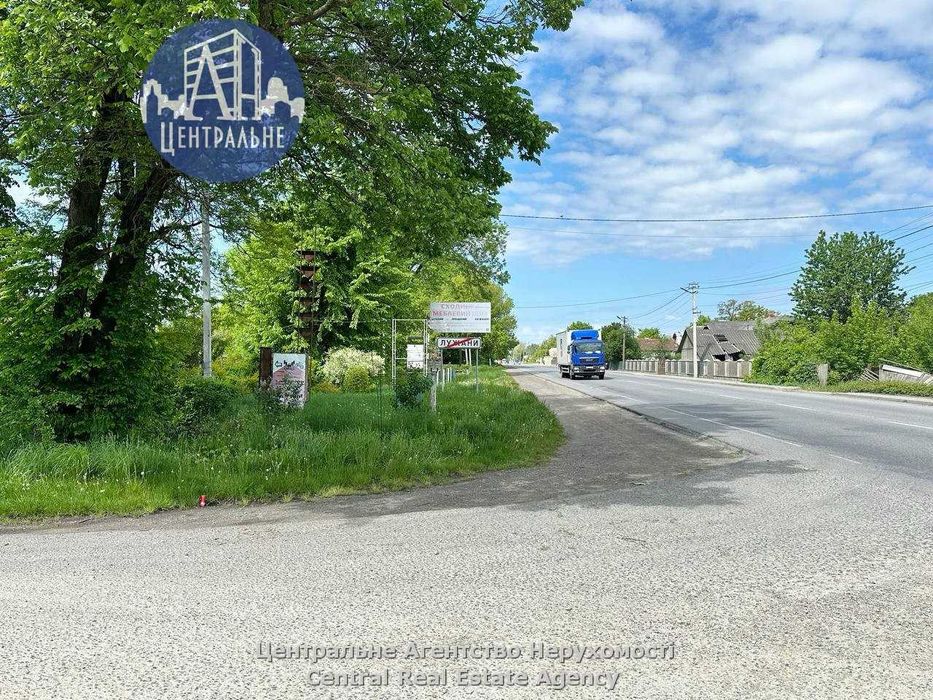 Продаж ділянки понад 13 сот. комерційного призначення. З булівлею.