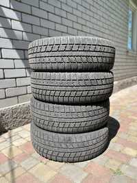 Продам зимову гуму TOYO 225/65 R17