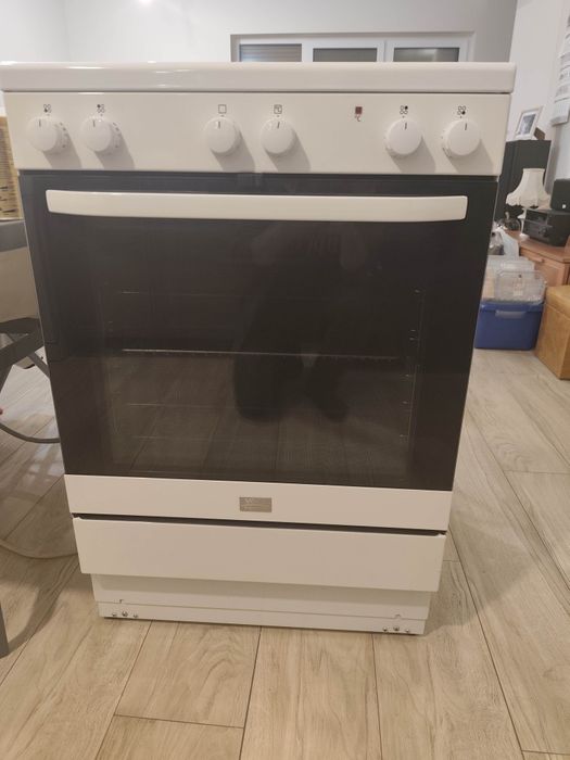 Kuchnia elektryczna i gazowa