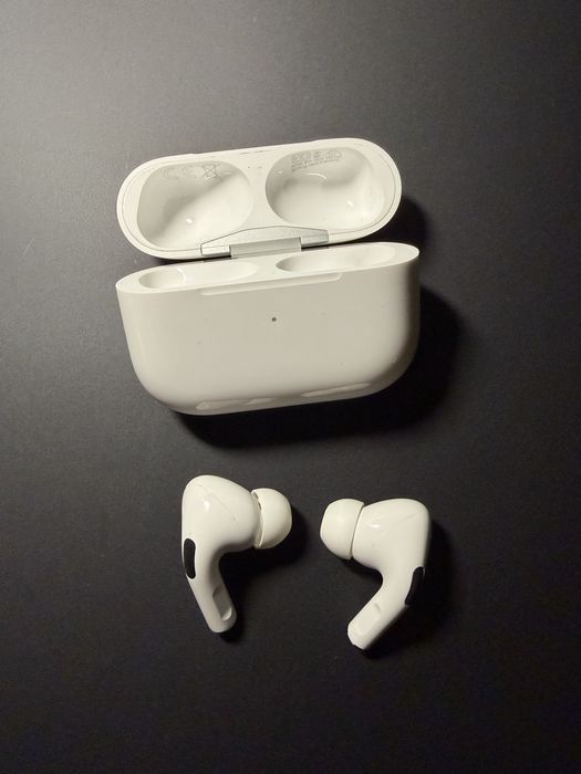 Słuchawki bezprzewodowe Apple AirPods Pro 1 - stan idealny!