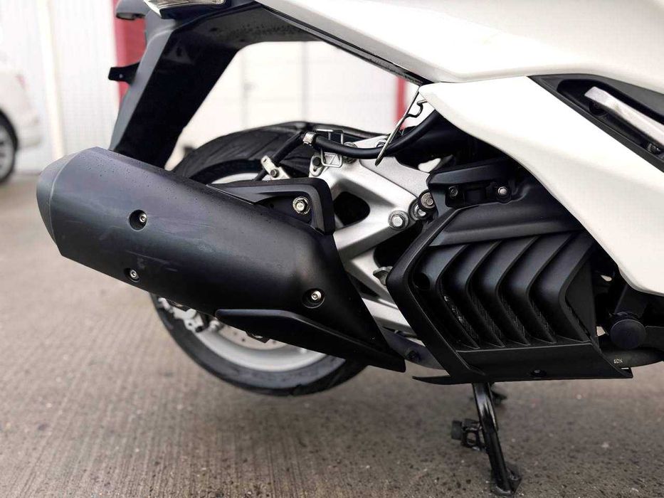 Скутер Yamaha Majesty 155 SG28J з Японії без пробігу по Україні Ідеал