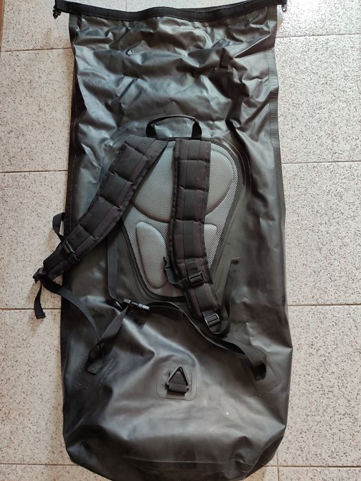 Mochila estanque nova