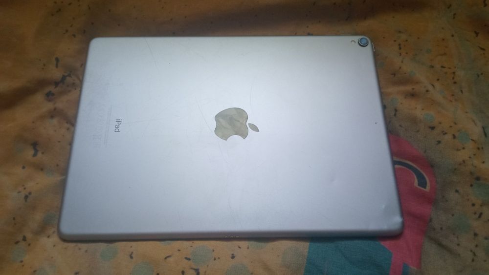 Apple iPad Pro 10,5 A1701 256Gb