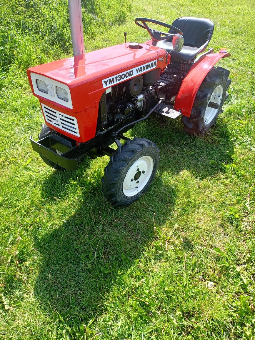 Mini traktorek yanmar 1300d 4x4