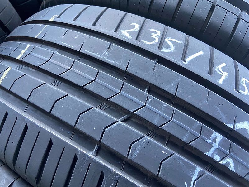 235/45/20 Vredestein Ultrac Satin_6mm_2szt_(62)