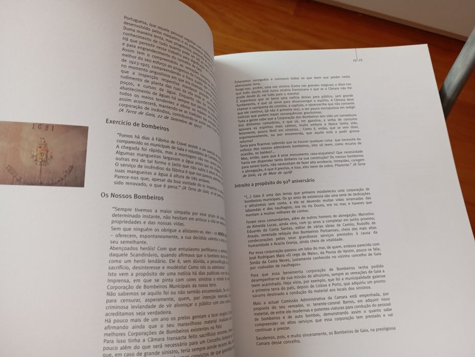 Livro"Bombeiros Sapadores de Vila Nova de Gaia"