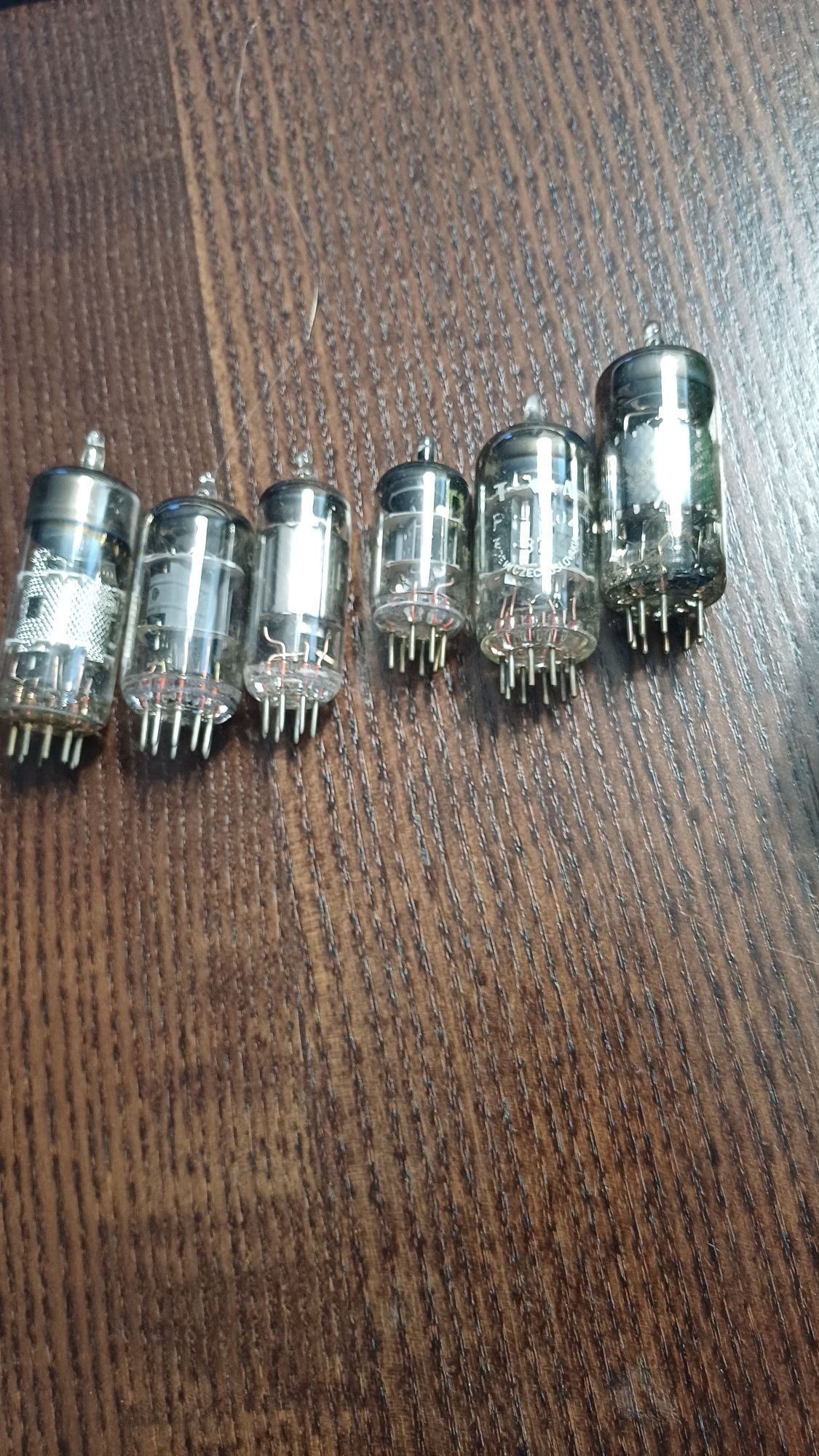 Lampy elektronowe zobacz