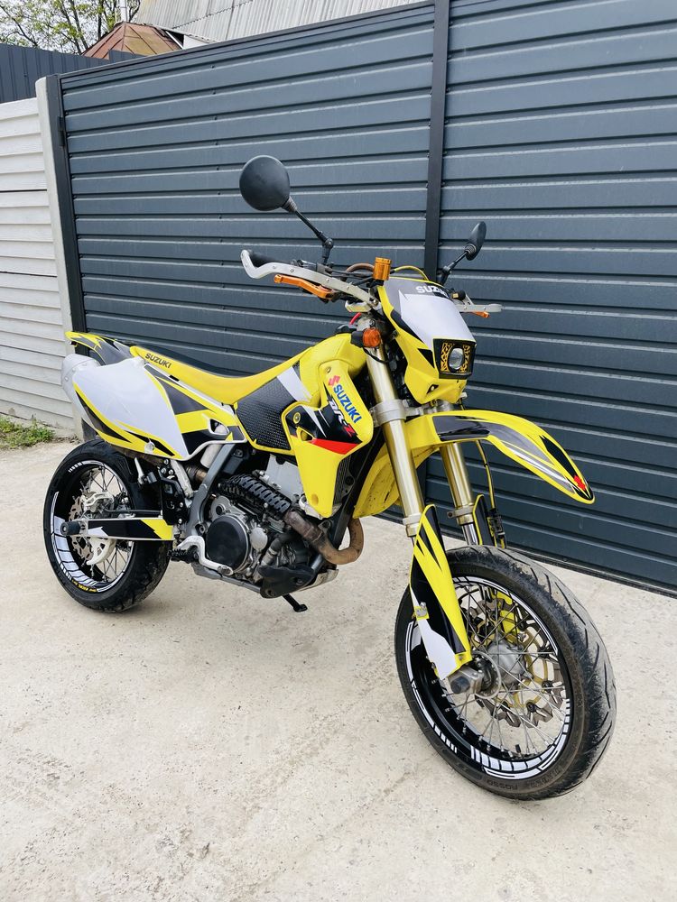 Suzuki DRZ 400 SM