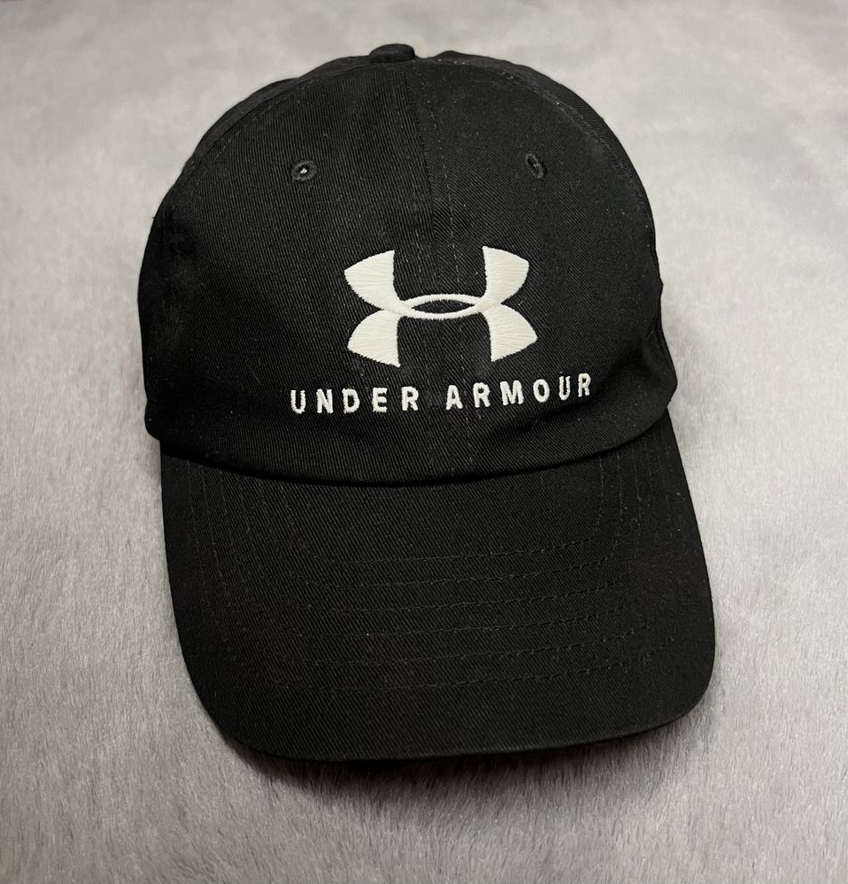 Czapka z daszkiem Under Armour FAVORITE unisex czarna/black