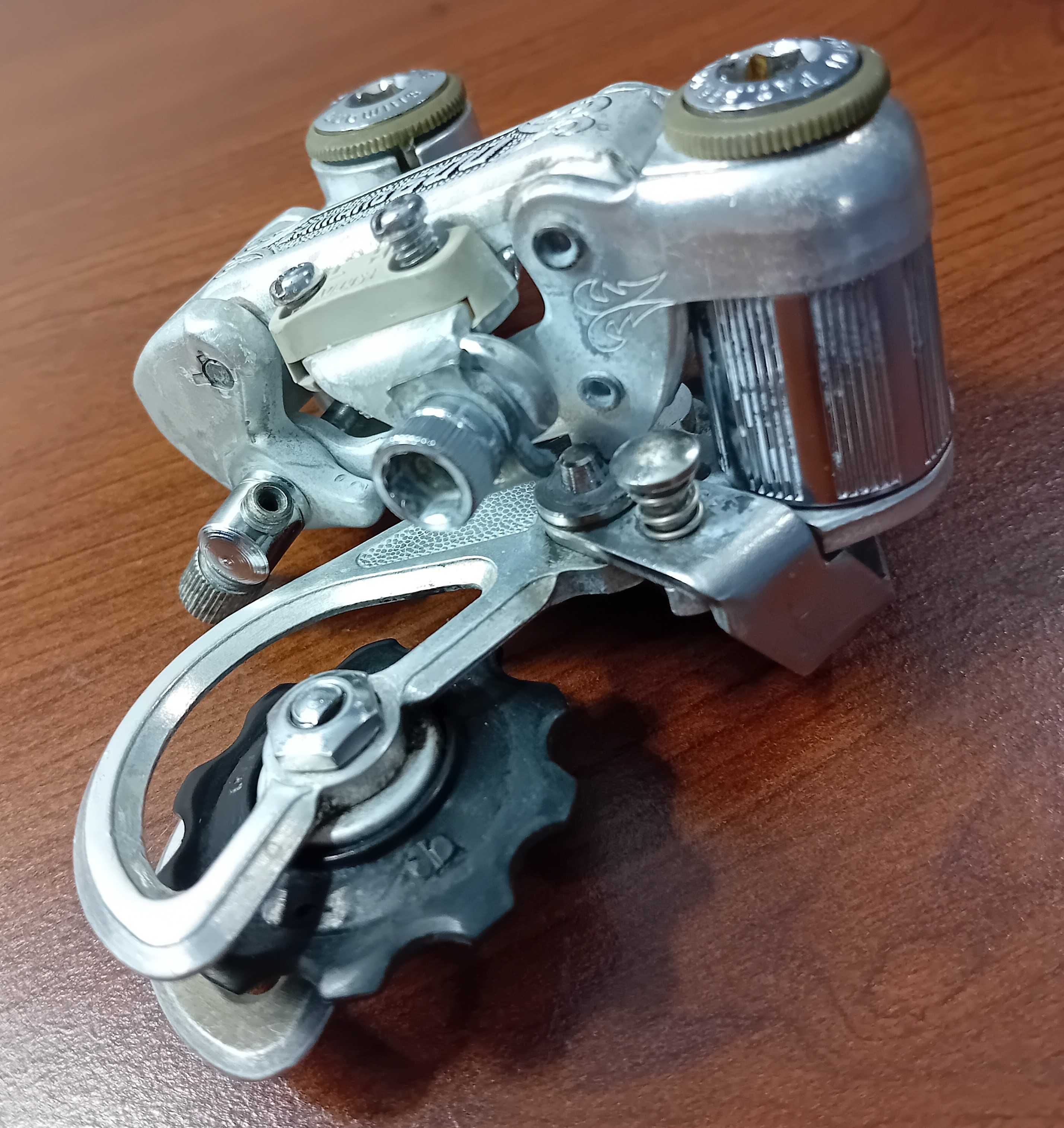 Przerzutka tylna Shimano 600 Arabesque / retro,vintage /.
