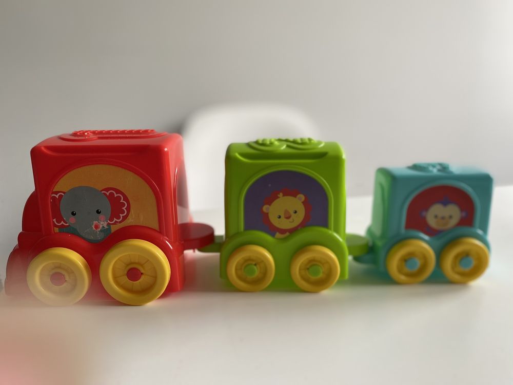 Fisher-Price pociąg zwierzątka 3 elementy