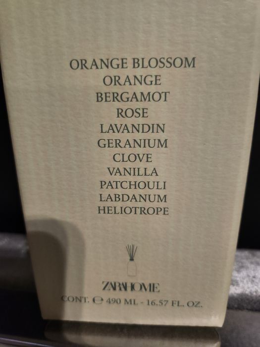Dyfuzor z patyczkami Zara Home