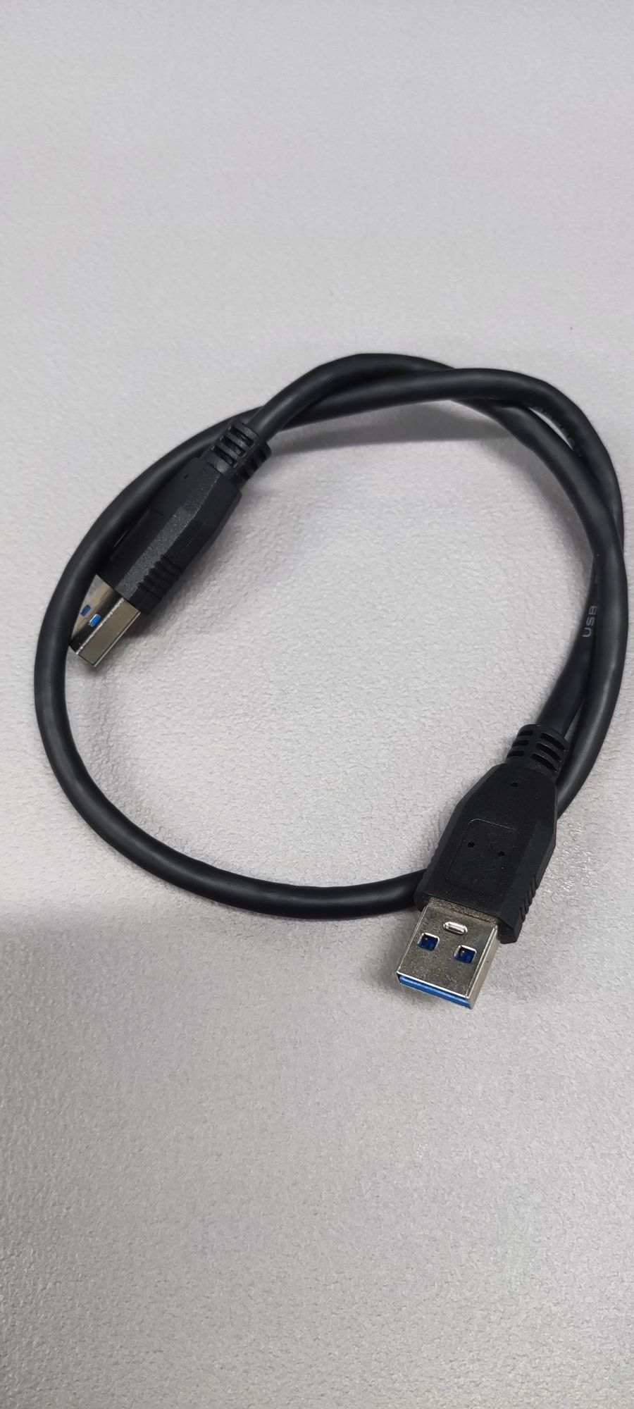 Gniazdo montażowe przelotowe  panelowe USB-A 3.0 + przewód usb