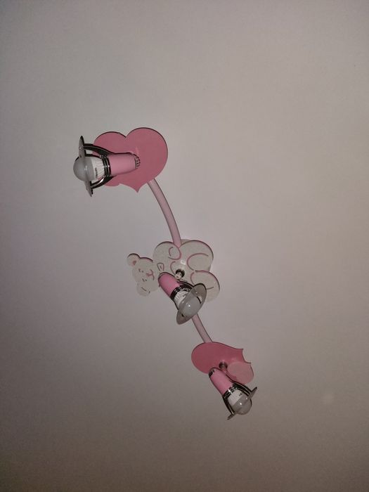 Lampa sufitowa  różowa