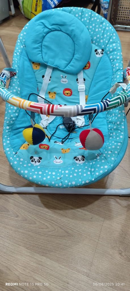 Cadeira de baloiço para bebê