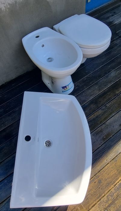 Zestaw Cersanit- umywalka. , wc sedes podwieszany  bidet