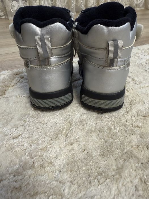 Зимові черевики для хлопчика