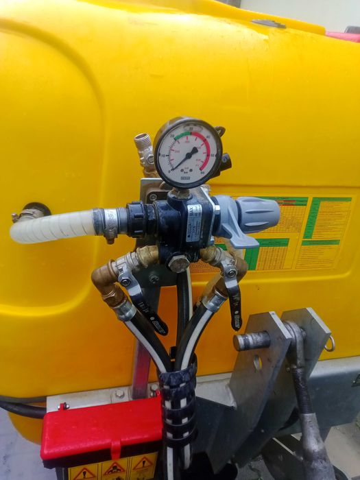 Pulverizador tomix de 600l