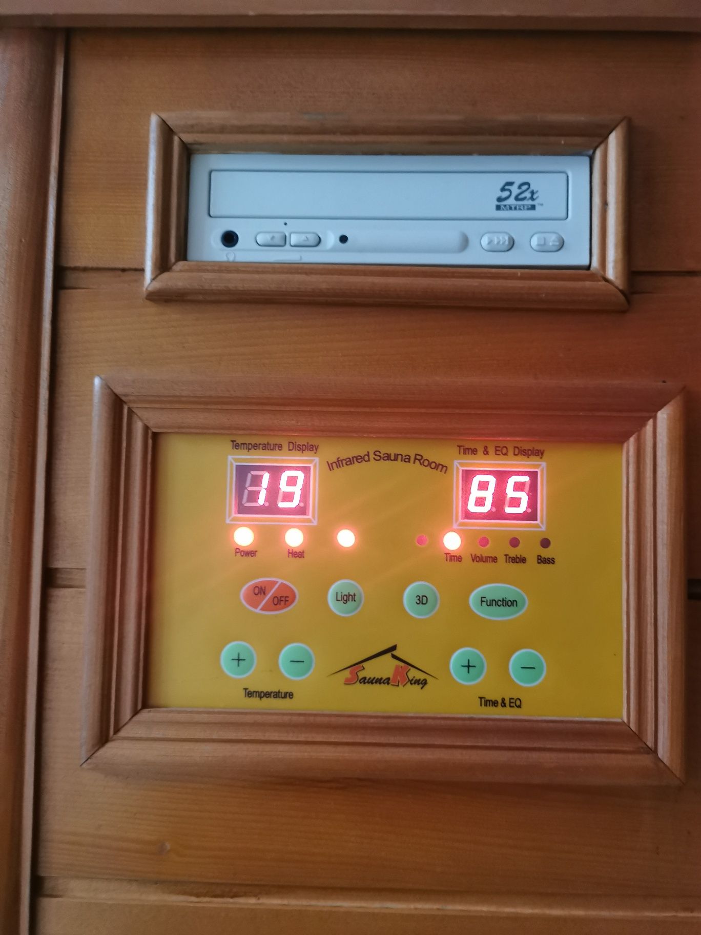 Okazja sauna sucha typu infrared z przeznaczeniem dla 1 osóby/jednooso