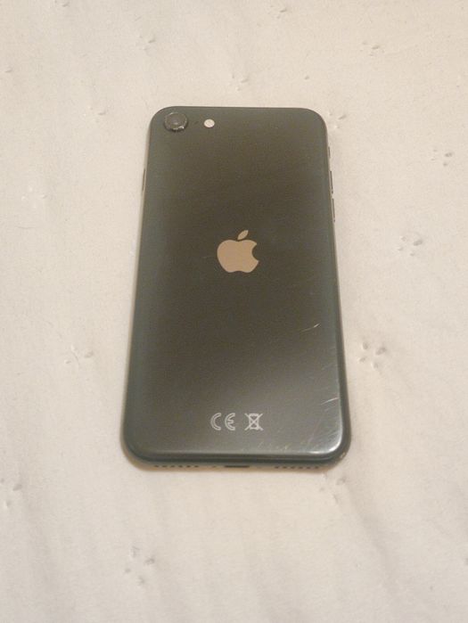 iPhone SE 2020 desbloqueado