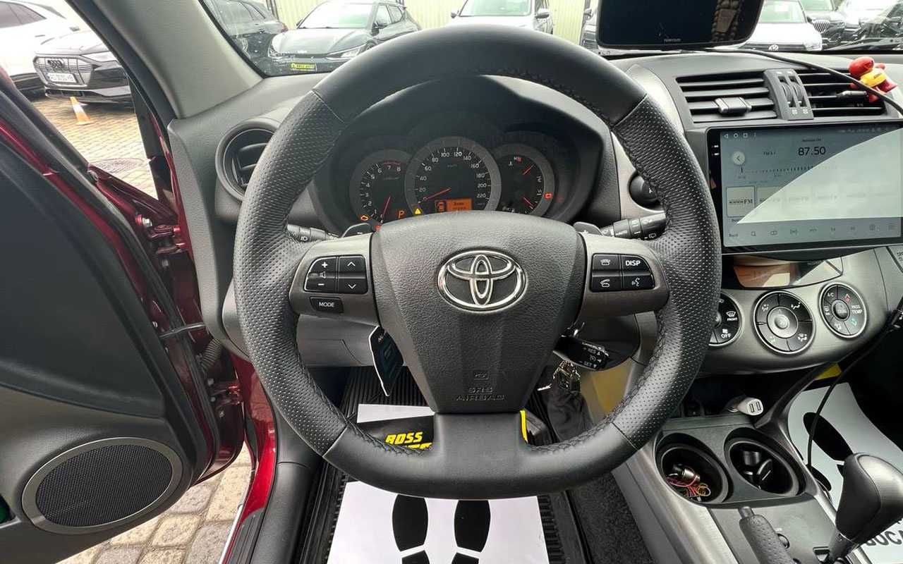 Toyota RAV4 2010