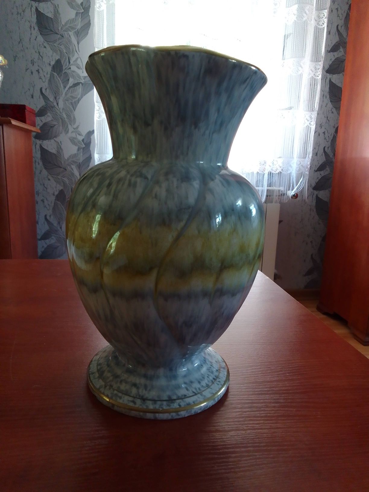 Duży wazon ceramiczny