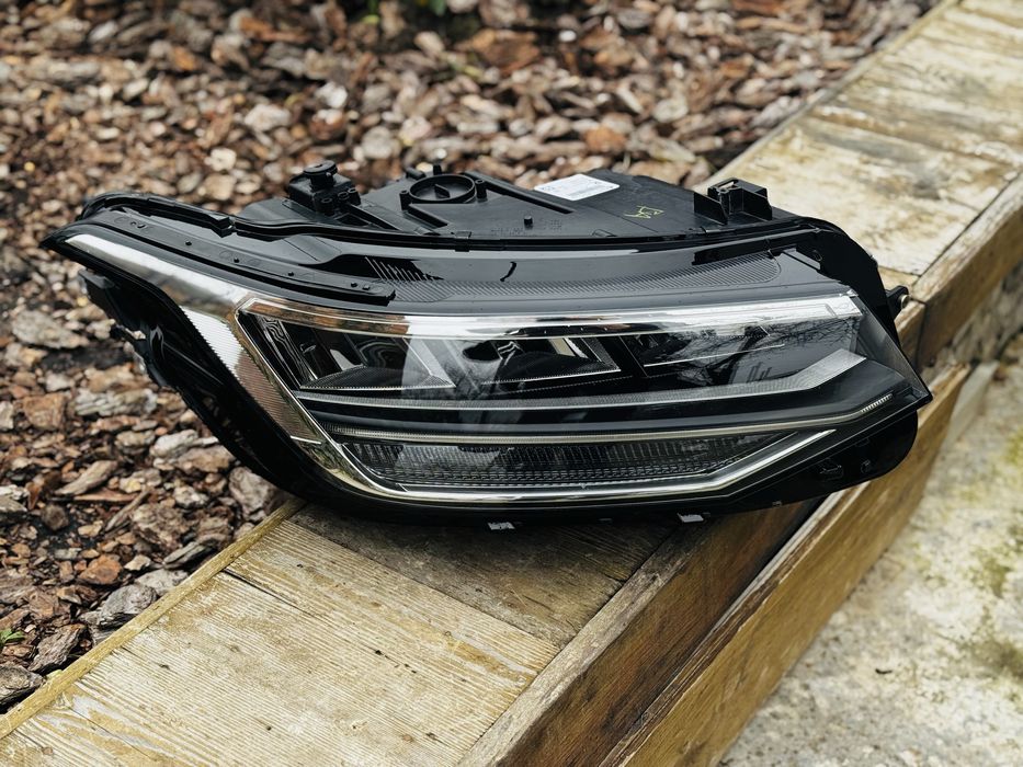 Фара Volkswagen Tiguan USA 2022 2023 2024 2025 оригінал