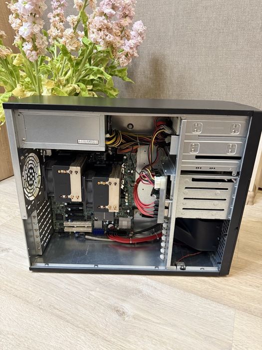 Сервер Supermicro X8DTL‑6F 2×Xeon E5620 32ГБ 2×4 ТБ HDD