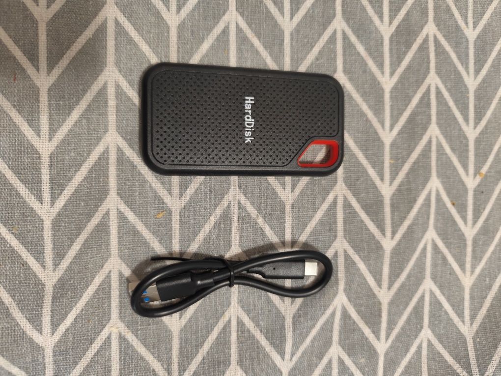 Dysk SSD 4 TB nowy