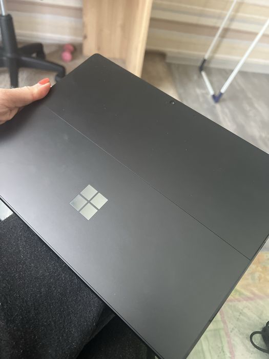 Microsoft Surface Pro9 Core i5 16 GB