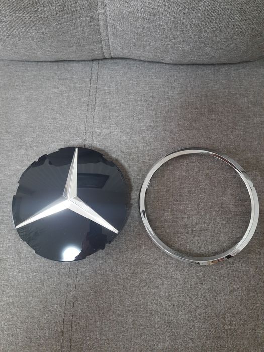 Эмблема в решетку радиатора с Distronic Mercedes C E GL ML GLE GLS GLC