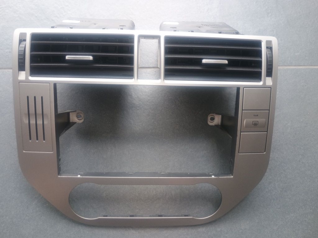 Panel klimatyzacji ramka radia ford Kuga C-Max