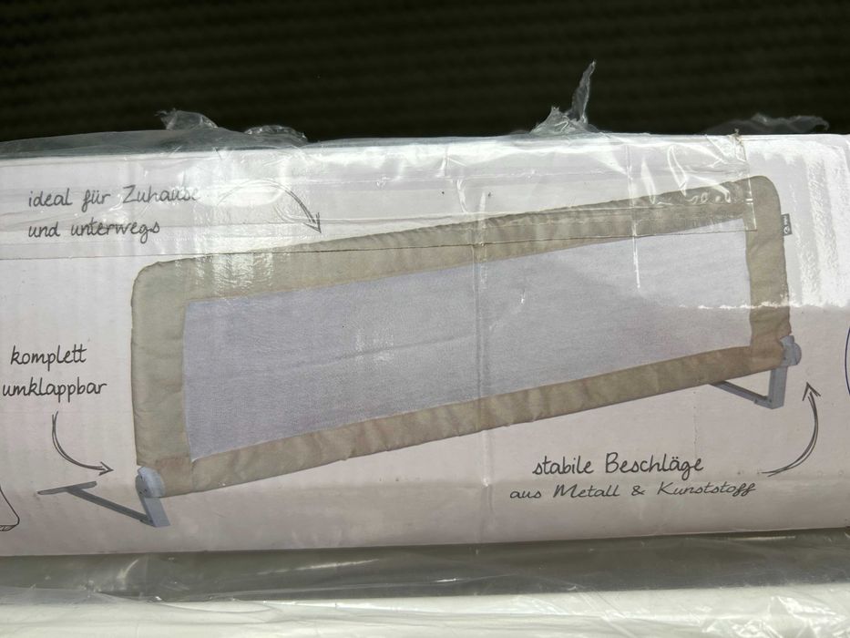 Barierka ochronna do łóżka Reer ByMySide 150 cm