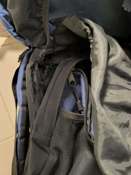 Mochila de caminhada ou viagem da Berg