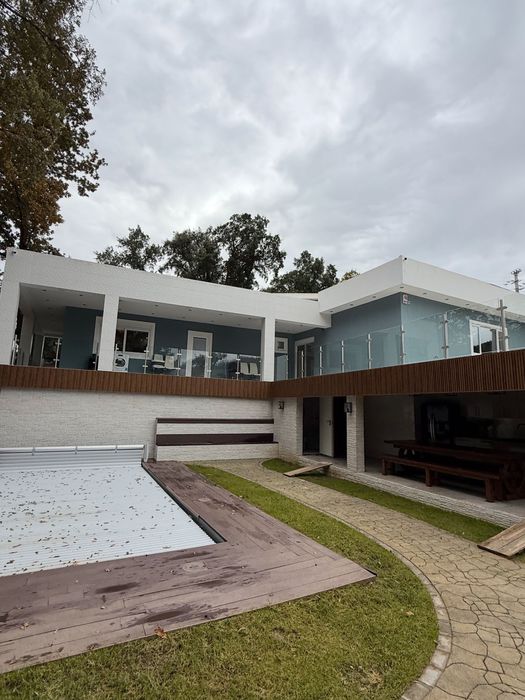 Quinta T6 Para Arrendar Em  Almalagues €2500 Por Mes