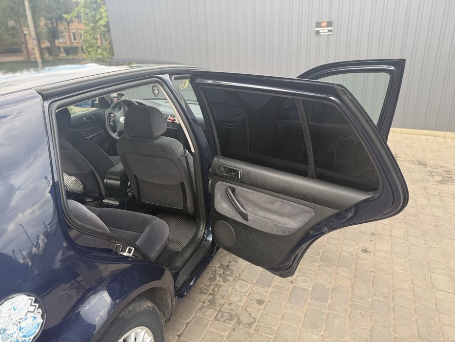 Volkswagen Golf 4